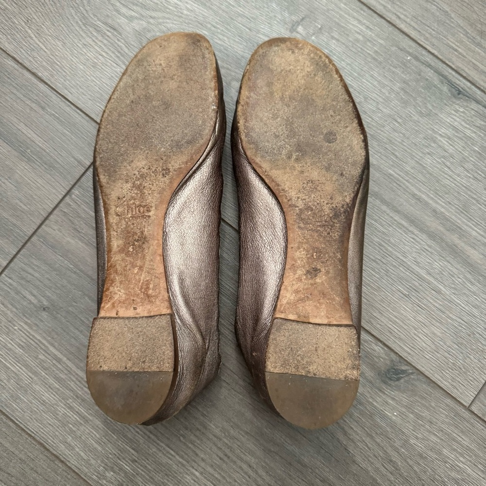 Chloe Lauren Gold Metallic Leather Scallop Ballet Flat - Picture 4 of 6